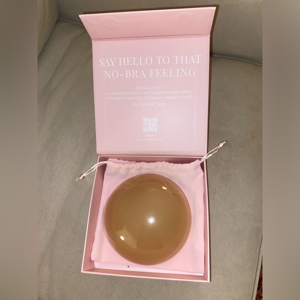 NWT CAKES BODY